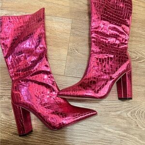 Stylish Pink Croc-Embossed Women's Boots